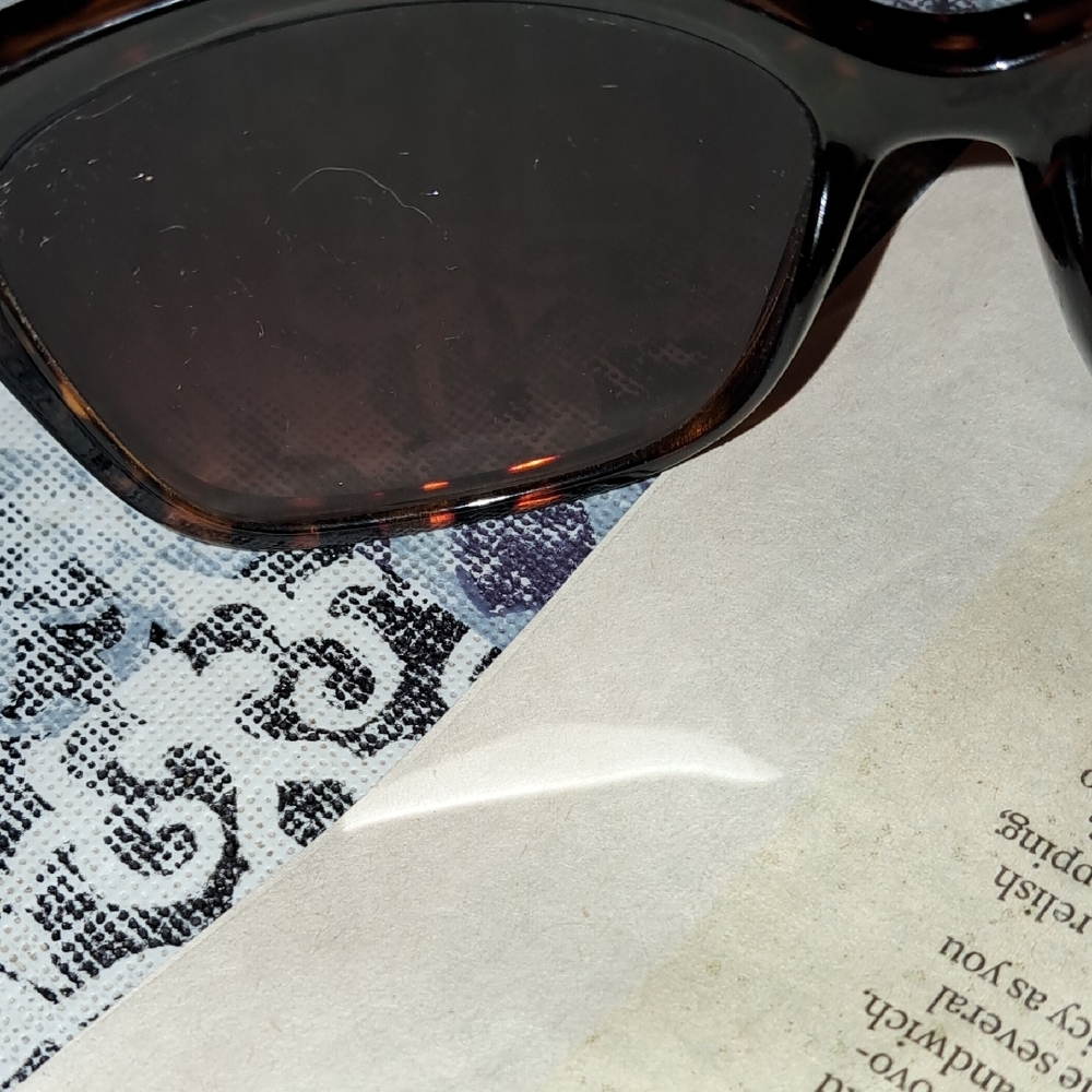 Guess Tortoise Shell Sunglasses - image 5